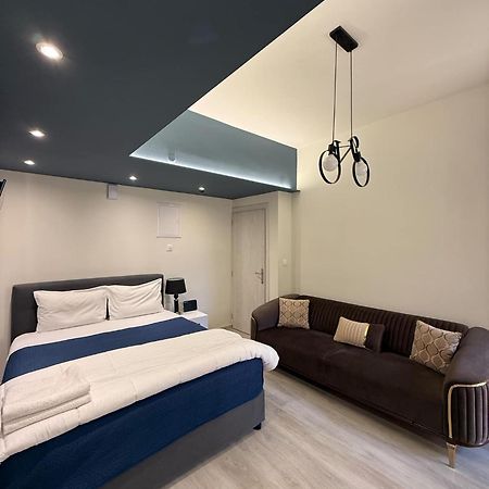 N&M Apartment Chios Town Buitenkant foto